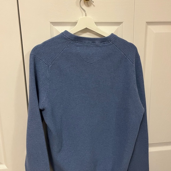 Men’s waffle knit crew neck button sweater - Picture 4 of 5